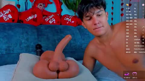 Snapshot of leo_savage_ chatting on February 11, 2026, 3:55 am Leo online show from February 11, 2026, 3:55 am