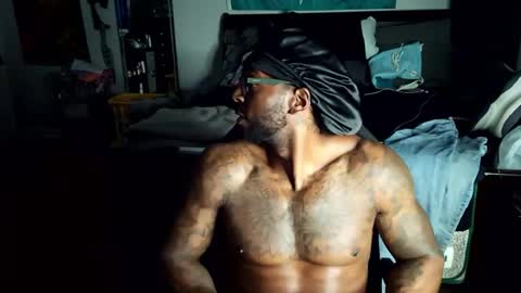 Snapshot of leobrixxx chatting on July 3, 2026, 7:48 am leobrixxx online show from July 3, 2026, 7:48 am