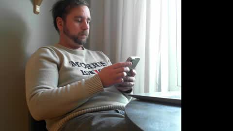Snapshot of leofromsweden chatting on January 30, 2025, 11:22 am Leofromsweden online show from January 30, 2025, 11:22 am