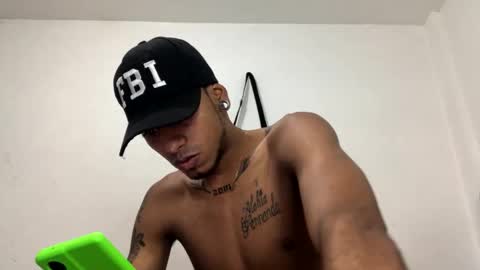 Snapshot of leohot24 chatting on December 4, 2024, 12:08 am leo online show from December 4, 2024, 12:08 am