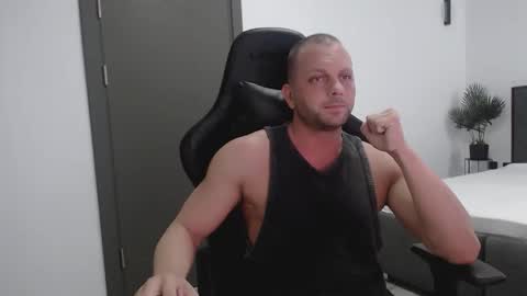 Leo online show from October 1, 2025, 5:41 pm