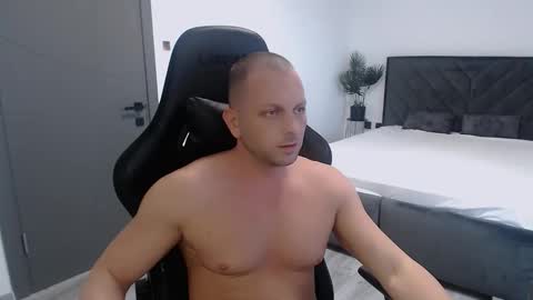 Leo online show from October 19, 2025, 11:11 am