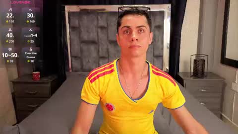 leomonnroe online show from July 7, 2026, 7:18 pm
