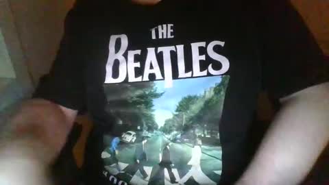 Snapshot of leon7069 chatting on October 10, 2025, 6:40 pm Leon online show from October 10, 2025, 6:40 pm