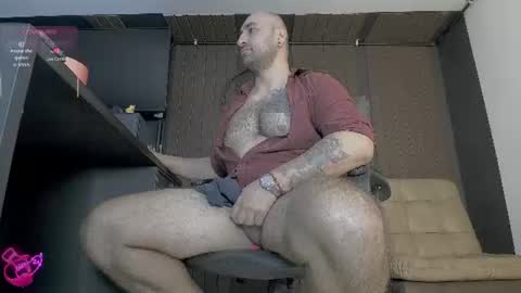 Leon online show from July 1, 2026, 2:13 am