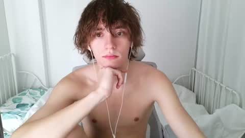 Leon online show from June 15, 2026, 2:14 am