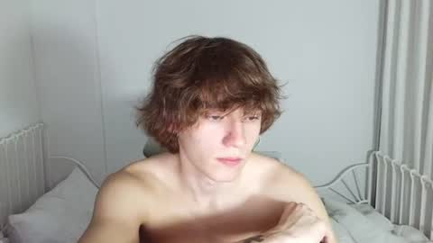 Leon online show from June 23, 2026, 1:42 pm