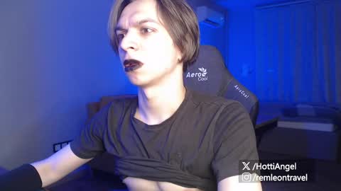 Leon online show from March 31, 2026, 6:30 pm