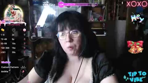 Snapshot of leona_harrison chatting on January 25, 2025, 11:23 am Leona Harrison online show from January 25, 2025, 11:23 am