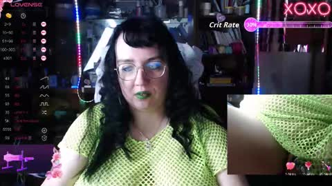 Snapshot of leona_harrison chatting on October 8, 2025, 2:31 am Leona Harrison online show from October 8, 2025, 2:31 am