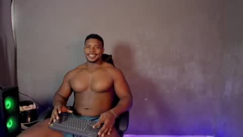 Snapshot of leonardo_jones1 chatting on April 25, 2026, 10:51 pm Leandro jones online show from April 25, 2026, 10:51 pm