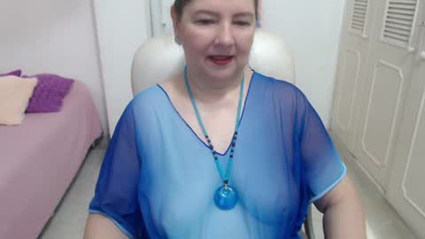 leonela   online show from July 6, 2026, 10:34 pm