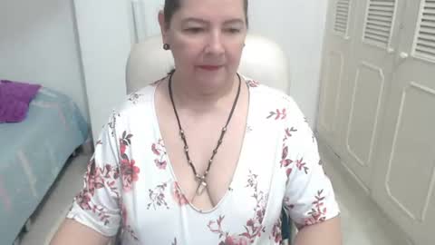 leonela   online show from July 14, 2026, 11:54 pm