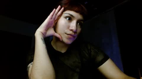 leonela  online show from October 22, 2025, 12:44 am