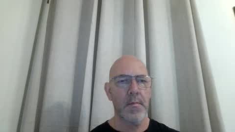 Snapshot of leonew71 chatting on March 19, 2026, 8:07 am leonew71 online show from March 19, 2026, 8:07 am