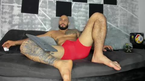 Snapshot of leonidas_k18 chatting on May 26, 2026, 4:08 am ANDRES online show from May 26, 2026, 4:08 am