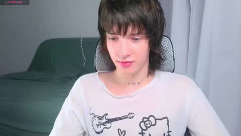 leonkissboy online show from July 8, 2026, 2:38 am