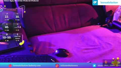 Snapshot of leonsatisfaction chatting on October 3, 2025, 10:12 am Leon Robertson online show from October 3, 2025, 10:12 am