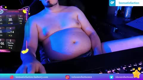 Snapshot of leonsatisfaction chatting on November 2, 2025, 4:09 pm Leon Robertson online show from November 2, 2025, 4:09 pm