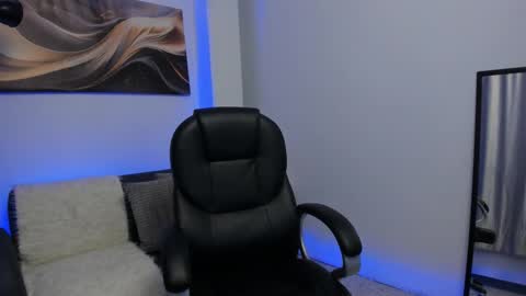 Leo  online show from March 8, 2026, 3:54 am