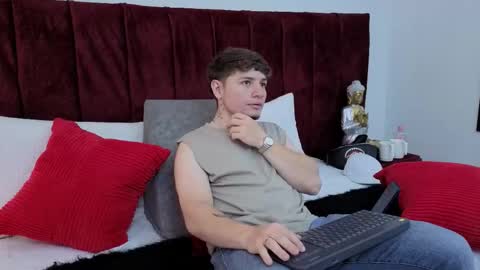 Leo  online show from March 17, 2026, 4:17 am