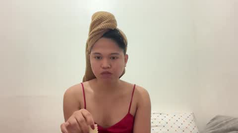 Jenn online show from April 26, 2026, 10:07 pm