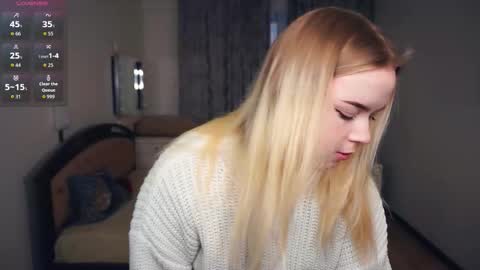 Snapshot of leotafredericks chatting on October 8, 2025, 5:38 am Hello everyone Im Lora Its my first day Were going to have fun together online show from October 8, 2025, 5:38 am