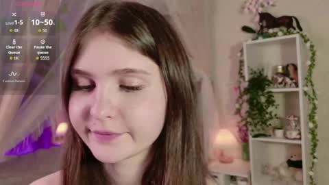 Nicole Moore online show from May 7, 2026, 3:06 pm