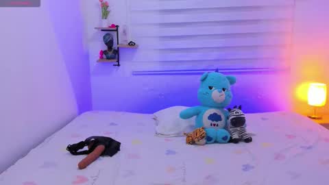 lesbic_hot_69 online show from October 6, 2025, 3:26 am