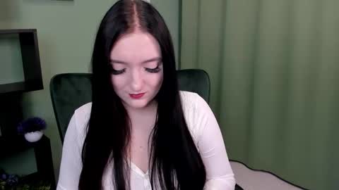 Snapshot of lesley_wins chatting on October 6, 2025, 5:16 am Lesley online show from October 6, 2025, 5:16 am