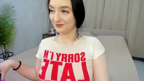 Snapshot of lesley_wins chatting on November 14, 2025, 4:33 am Lesley online show from November 14, 2025, 4:33 am