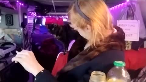 Snapshot of lesleygumgrass chatting on February 16, 2025, 5:59 pm LesleyGumGrass- The Boring Trans girl online show from February 16, 2025, 5:59 pm