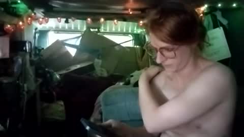 LesleyGumGrass- The Boring Trans girl online show from May 15, 2026, 2:46 pm