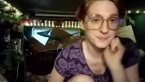 LesleyGumGrass- The Boring Trans girl online show from May 20, 2026, 12:33 pm