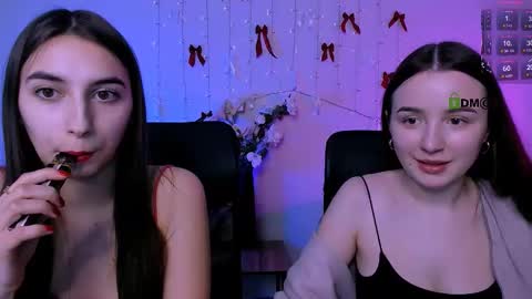 leslie_bird online show from February 2, 2026, 2:05 pm