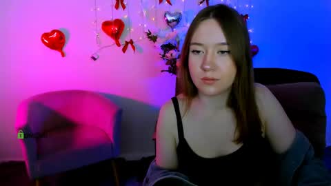 leslie_bird online show from May 6, 2026, 9:03 am