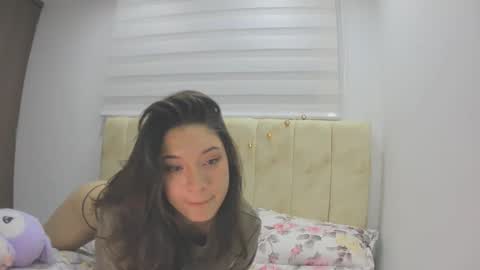 Snapshot of leslie_lo chatting on September 26, 2025, 1:09 am leslie_lo online show from September 26, 2025, 1:09 am