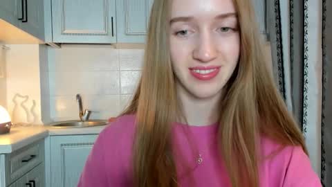 Snapshot of leslie_my_lovee chatting on October 20, 2025, 6:30 pm LESLIE online show from October 20, 2025, 6:30 pm