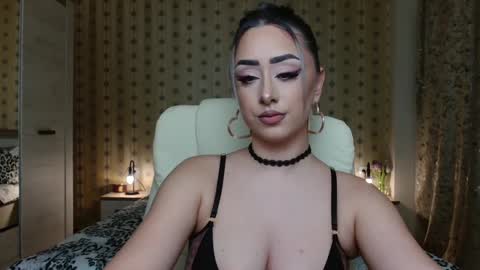 leslie_secret online show from February 8, 2025, 10:51 pm
