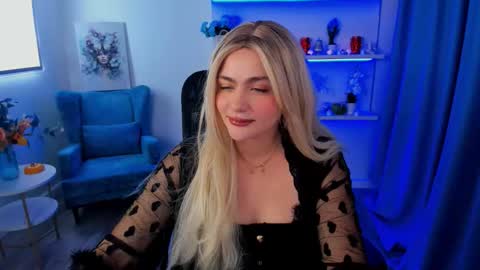 Snapshot of lesliemineg chatting on October 23, 2025, 8:29 pm lesliemineg online show from October 23, 2025, 8:29 pm