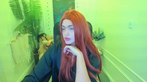 Snapshot of lesliemineg chatting on November 1, 2025, 7:49 pm lesliemineg online show from November 1, 2025, 7:49 pm