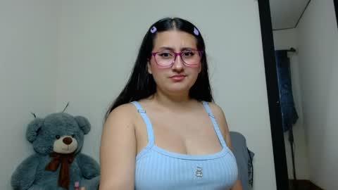 Snapshot of lesly_spencer chatting on March 30, 2026, 3:07 am lesly_spencer online show from March 30, 2026, 3:07 am