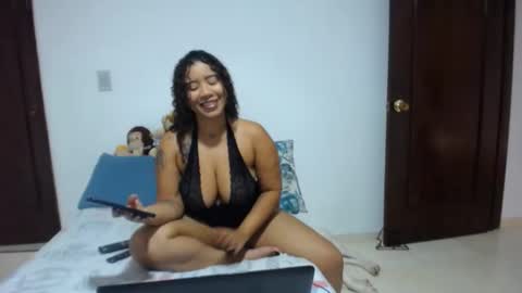 lesly online show from January 20, 2025, 5:59 pm