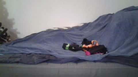 Snapshot of lestaro chatting on December 22, 2024, 7:31 pm neoglo online show from December 22, 2024, 7:31 pm