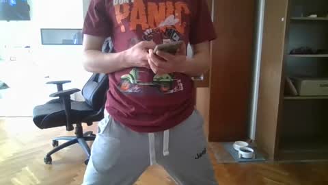 neoglo online show from April 28, 2026, 9:47 am