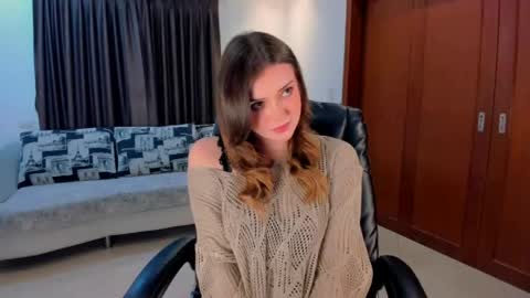 Snapshot of lesya_krutalevich chatting on April 15, 2026, 2:18 am lesya krutalevich online show from April 15, 2026, 2:18 am