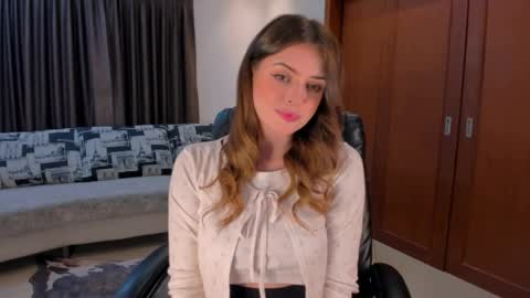 Snapshot of lesya_krutalevich chatting on April 24, 2026, 4:04 am lesya krutalevich online show from April 24, 2026, 4:04 am