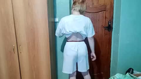 letitiaboteler online show from December 20, 2025, 1:18 pm