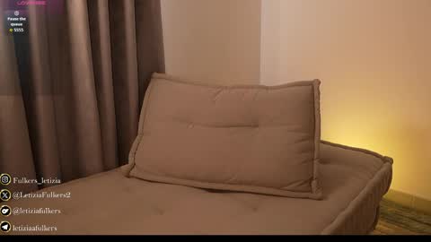 Letizia Fulkers online show from May 15, 2026, 2:35 pm