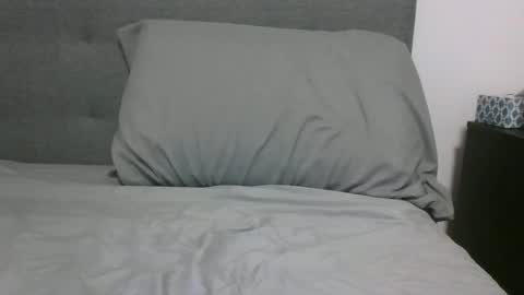 lets_play143 online show from October 2, 2025, 1:34 am